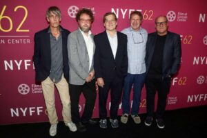 Ban nhạc rock Pavement sẽ biểu diễn tại một buổi hòa nhạc tiền sự kiện ở Vùng Vịnh 3 Ban nhạc rock Pavement sẽ biểu diễn tại một buổi hòa nhạc tiền sự kiện ở Vùng Vịnh