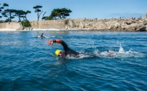 Nữ Vận Động Viên Mất Tích ở Lovers Point Dùng Thiết Bị Ngăn Cá Mập 7 Nữ Vận Động Viên Mất Tích ở Lovers Point Dùng Thiết Bị Ngăn Cá Mập