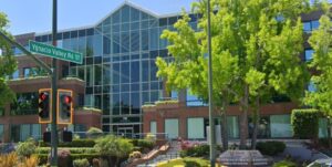 Tòa nhà văn phòng gần trạm Walnut Creek BART đã có người mua vùng Vịnh