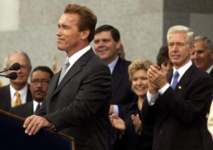 Barabak: Không hài lòng với các lựa chọn thống đốc California? Hãy thực tế. 13 Barabak: Không hài lòng với các lựa chọn thống đốc California? Hãy thực tế.