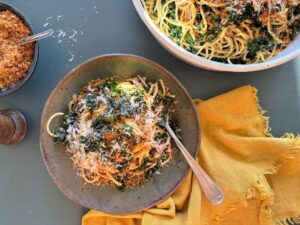 Món Spaghetti Kale Caesar: Sự kết hợp hoàn hảo