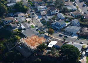 Đề xuất cấm mua nhà của Trump gây bất ngờ cho Phố Wall