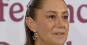 Động đất làm gián đoạn buổi họp báo của Tổng thống Mexico