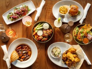 Healdsburg Bar & Grill có khởi đầu mới dưới sự dẫn dắt của Charlie Palmer