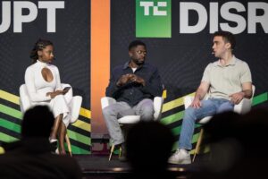 CEO của ứng dụng Fizz chia sẻ về sự thành công của ứng dụng ẩn danh