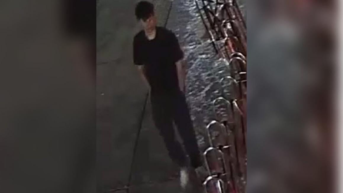 Camera ghi lại cảnh phá hoại tại một cơ sở kinh doanh ở Manayunk