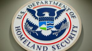 TSA Tiết Lộ Những Vụ Kiểm Tra Hành Lý 'Khó Đỡ' Nhất Năm 2025 14 TSA Tiết Lộ Những Vụ Kiểm Tra Hành Lý ‘Khó Đỡ’ Nhất Năm 2025