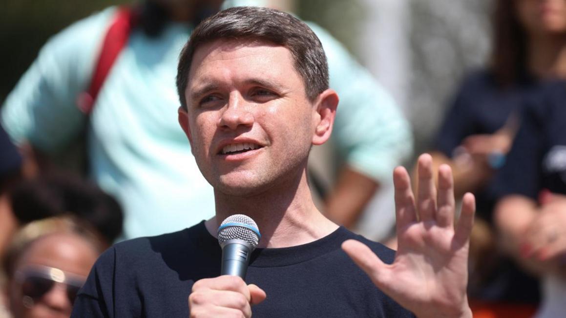 a3b09019 bec1 4bbe 827d