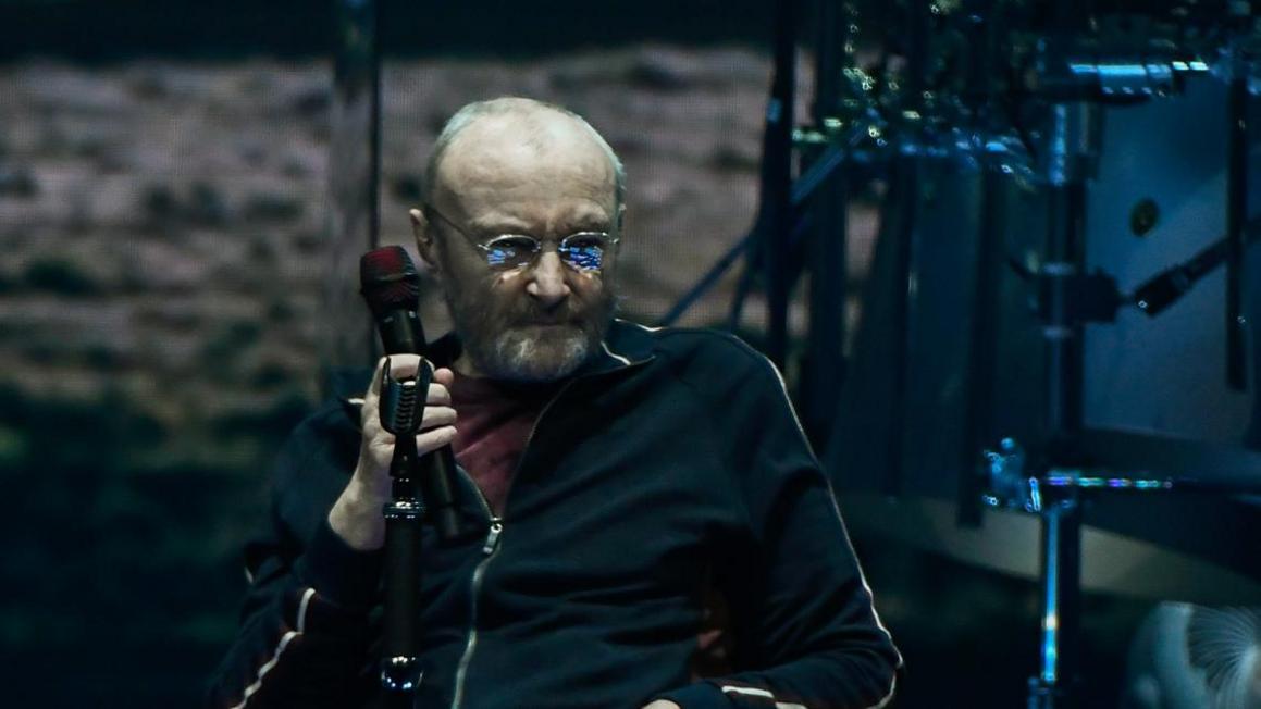 Phil Collins Tiết Lộ Về Tình Trạng Sức Khỏe Kéo Dài 1 b4b7bc36 300c 4eee a8b2