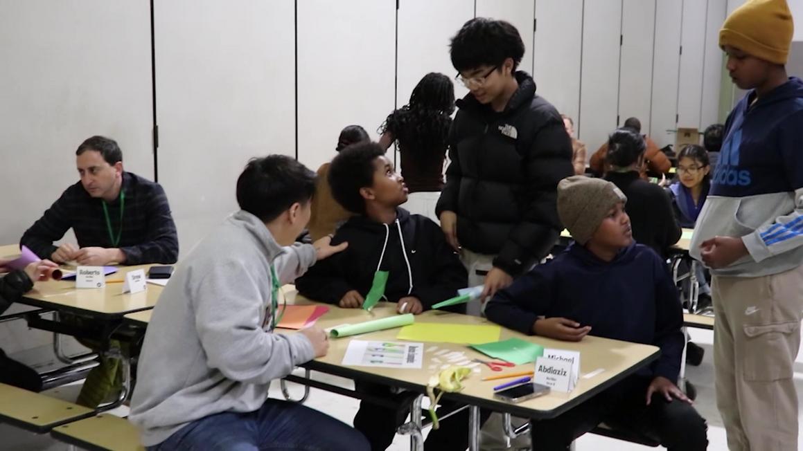 Tổ chức Big Brothers Big Sisters kêu gọi tình nguyện viên tại Puget Sound 1 big brothers big sisters