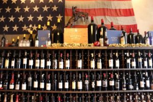 Ngành công nghiệp rượu đối mặt nhiều thách thức, cần thay đổi để tồn tại