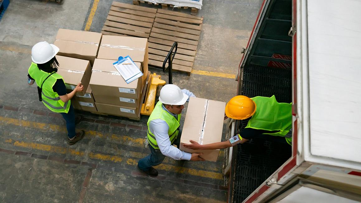 cargo trucks crime rings thefts 01