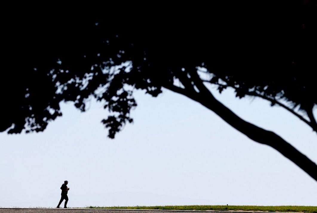 Sau cơn mưa một ngày, thời tiết mùa đông khô hạn ở Vùng Vịnh sẽ quay trở lại 1 cct closlm 0330 011
