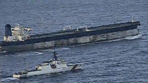 Báo động về các ‘Vệ sĩ’ trên tàu chở dầu của Nga