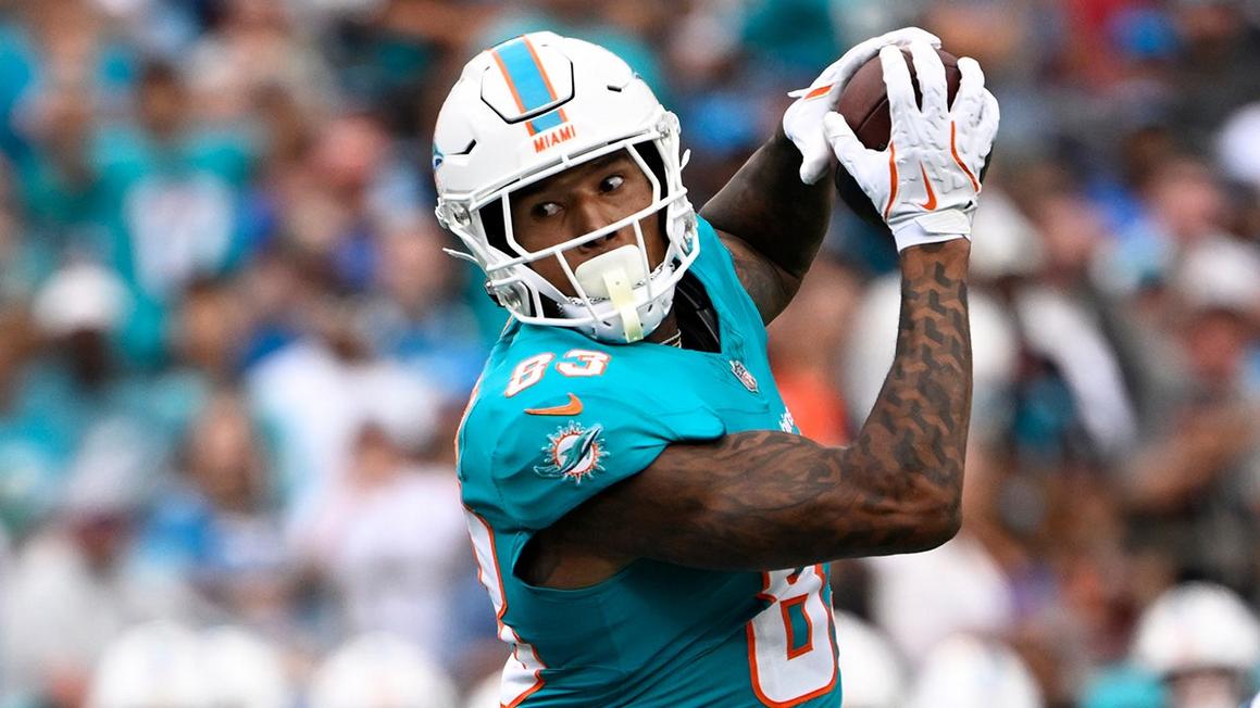 darren waller miami dolphins 101425