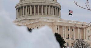 Phe Dân Chủ Phản Đối Dự Luật Chi Tiêu Về Chính Sách ICE 20 Phe Dân Chủ Phản Đối Dự Luật Chi Tiêu Về Chính Sách ICE