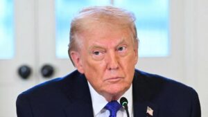 Tổng Thống Donald Trump tuyên bố Mỹ sẽ hành động tại Greenland ‘dù họ có thích hay không’