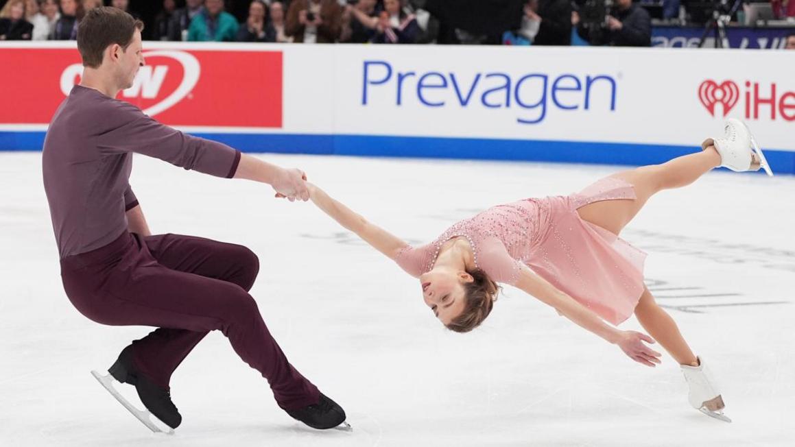 e80a49ff 677e 403e b382