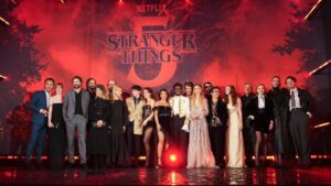 Phim tài liệu ‘Stranger Things’ hé lộ hậu trường mùa cuối