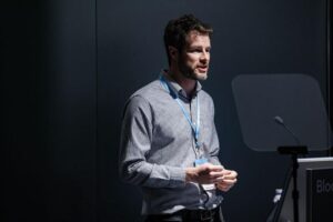 Người sáng lập Pebble nói công ty mới của ông ‘không phải là một startup’