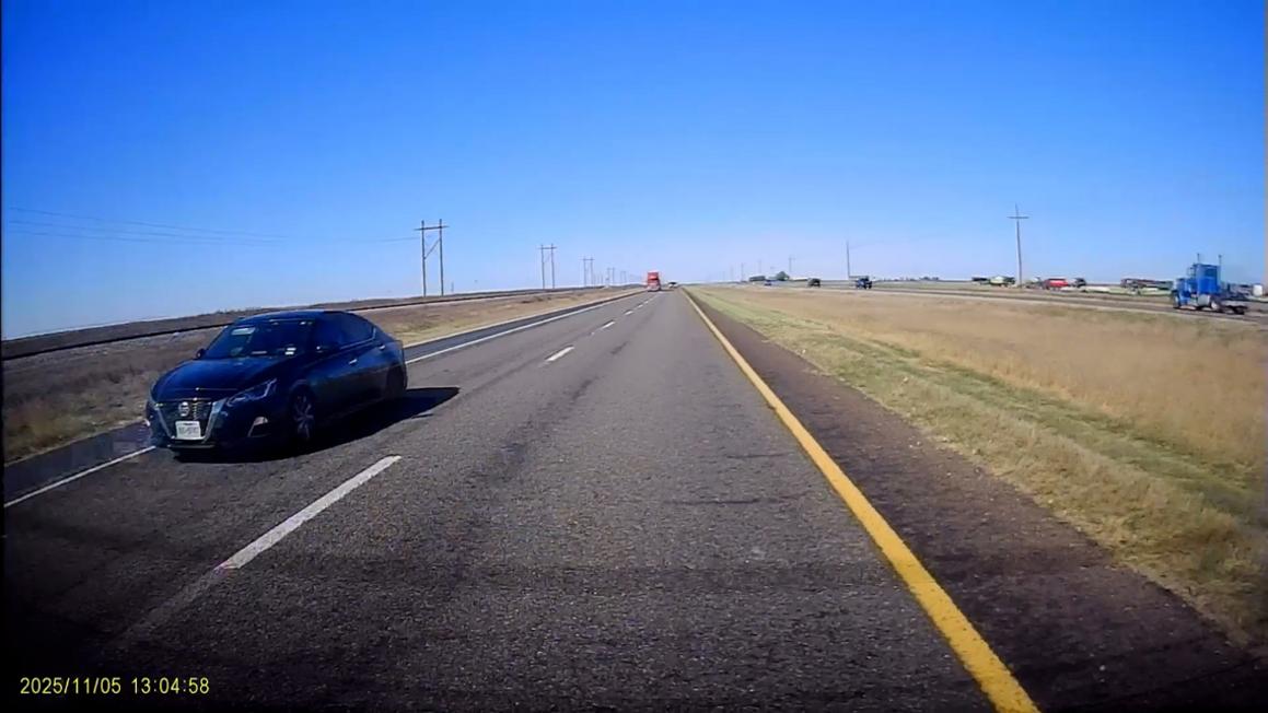 Gia đình kiện tụng sau tai nạn xe tải thảm khốc của H-E-B 1 f0d1f413 587e 4539 bcc8