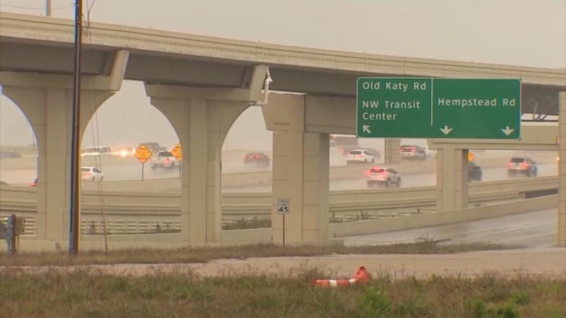 f33f7350 b332 4d82 9e45