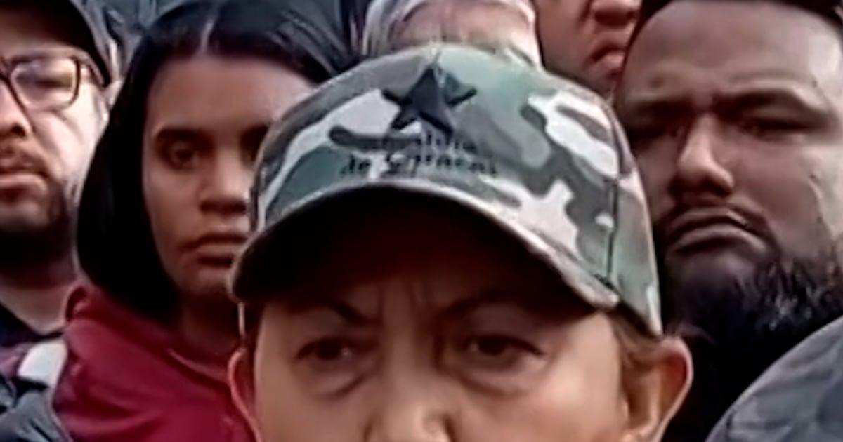 f vert brk caracus mayor 260103.00 00 34 11.Still002 csot6w