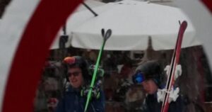 Tuyết rơi tại các địa điểm thi đấu Olympic mùa Đông Ý 2 Tuyết rơi tại các địa điểm thi đấu Olympic mùa Đông Ý