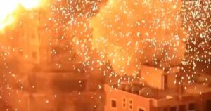 Không kích của Israel vào nhiều địa điểm ở Lebanon 15 Không kích của Israel vào nhiều địa điểm ở Lebanon