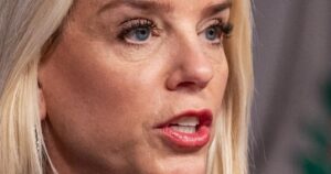 Bà Bondi vạch tội ông Maduro