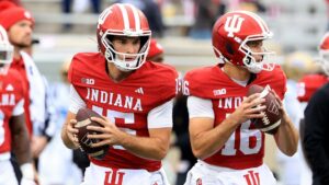 Ngôi sao bóng bầu dục và anh trai biến món burger thành cuộc chiến chống bệnh MS