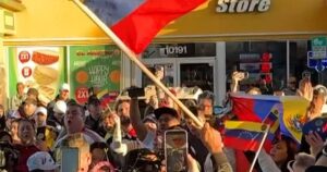 Cư dân Florida phản ứng trước việc Mỹ ‘bắt giữ’ Maduro