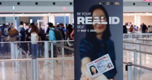 Du Khách Không Có REAL ID Sẽ Bị Thu Phí 45 USD