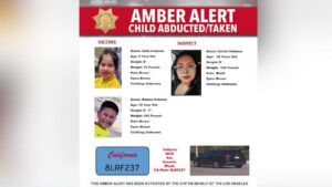 Hai trẻ mất tích ở Santa Clarita 16 Hai trẻ mất tích ở Santa Clarita