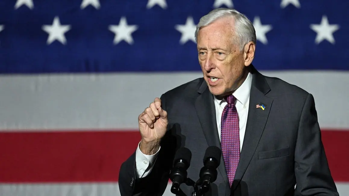 Dân Biểu Dân Chủ Steny Hoyer về hưu sau 40 năm tại Quốc Hội