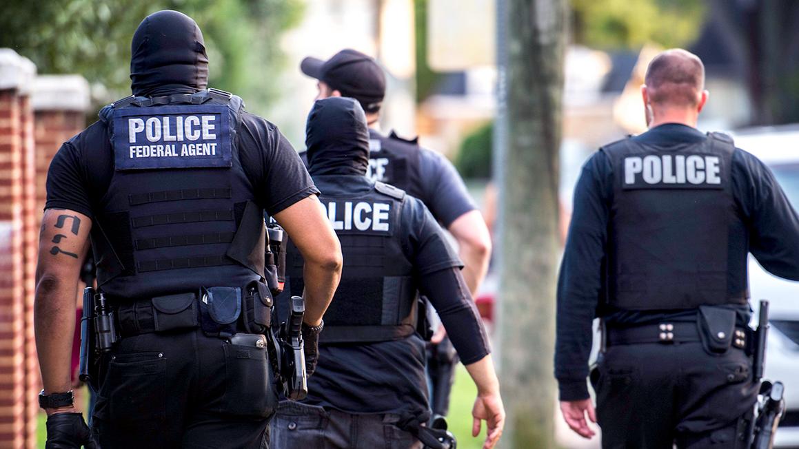 Cộng đồng dân cư vùng ngoại ô DC khuyến cáo người dân báo cảnh sát khi thấy đặc vụ ICE 1 ice in manassas virginia