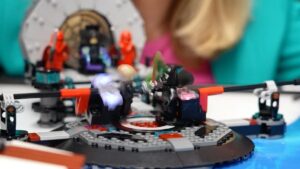 Lego ra mắt dòng sản phẩm Star Wars tương tác mới 10 Lego ra mắt dòng sản phẩm Star Wars tương tác mới