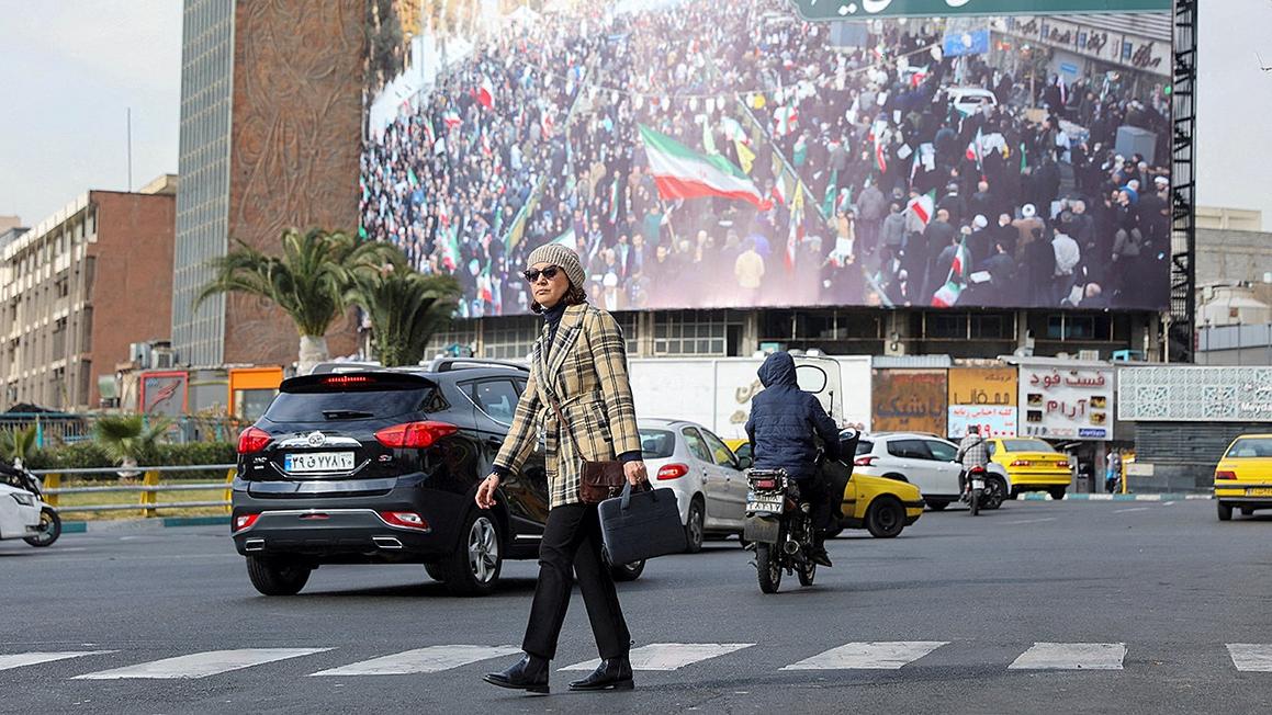 iran us tensions tehran streets