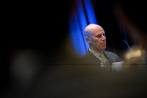 Chính Quyền Trump Yêu Cầu Thêm Thời Gian để Chi Tiết Hóa Kế Hoạch CECOT Sau Khi Lật Đổ Maduro