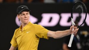 Jannik Sinner vượt qua cái nóng khắc nghiệt tại Australian Open