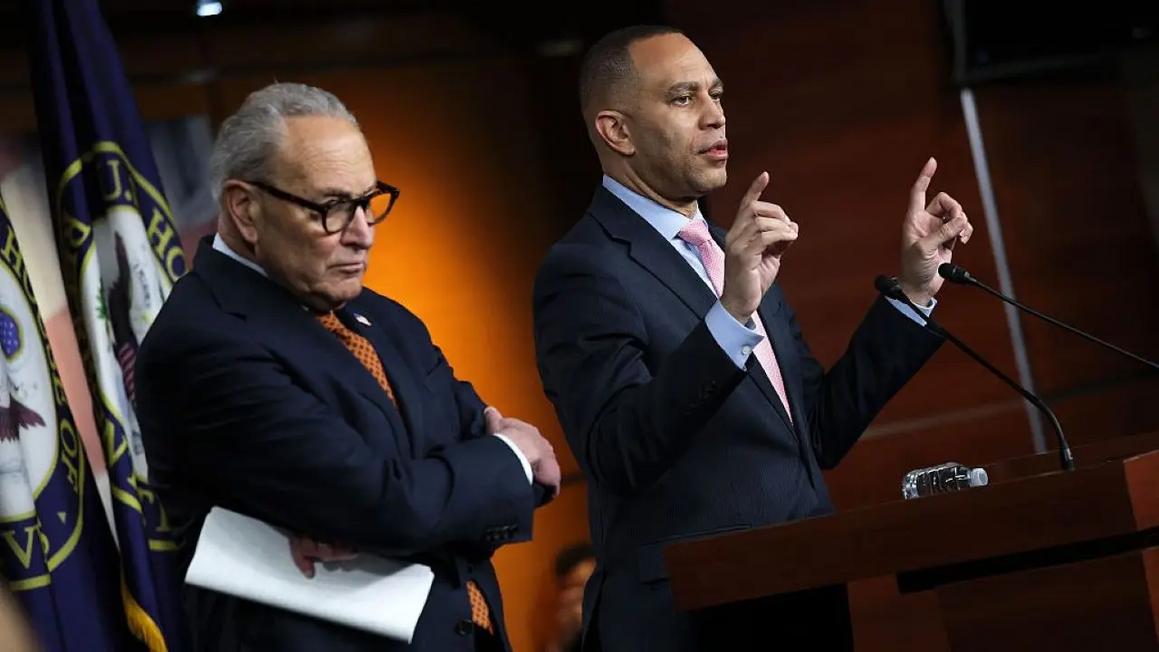 Bản tin chính trị Fox News: Jeffries chỉ trích Noem về vụ xả súng ở Minneapolis