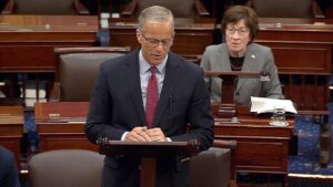 Đóng cửa một phần chính phủ Mỹ 27 Đóng cửa một phần chính phủ Mỹ