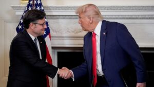 Tổng Thống Donald Trump dự kiến họp với các nghị sĩ đảng Cộng Hòa sau vụ bắt giữ Maduro