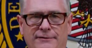 FBI Tiết Lộ Thông Tin Về Nghi Phạm Khủng Bố Đêm Giao Thừa 5 FBI Tiết Lộ Thông Tin Về Nghi Phạm Khủng Bố Đêm Giao Thừa