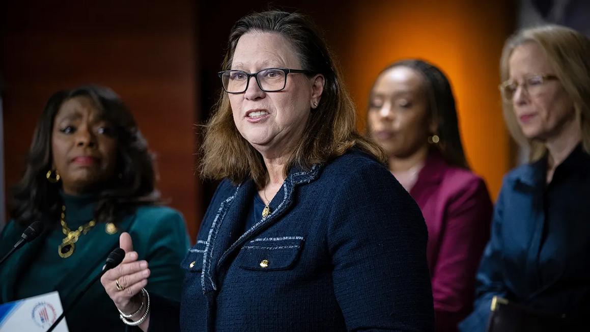 julie johnson december 2025