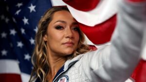 12 Quốc Gia Ủng Hộ Vận Động Viên Trượt Băng Mỹ Katie Uhlaender Tranh Suất Olympic Sau Khi Canada Thao Túng Cuộc Thi