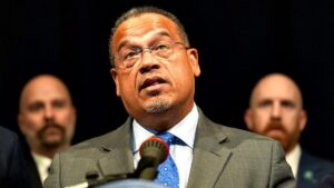 Thống Đốc Minnesota Keith Ellison Tự Hào Đã Kiện Chính Quyền Trump Hơn 50 Lần 10 Thống Đốc Minnesota Keith Ellison Tự Hào Đã Kiện Chính Quyền Trump Hơn 50 Lần