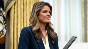 Cựu Luật sư của Tổng Thống Donald Trump Tố Thẩm Phán Liên Bang ‘Vu Khống’ Sau Khi Rời Chức