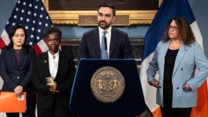 Thị trưởng Zohran Mamdani kêu gọi giải tán đơn vị phản ứng chiến lược của NYPD, muốn tăng thuế với giới siêu giàu