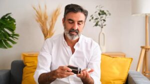 Bác sĩ cảnh báo: Thực phẩm và đồ uống phổ biến có thể làm giảm testosterone ở nam giới